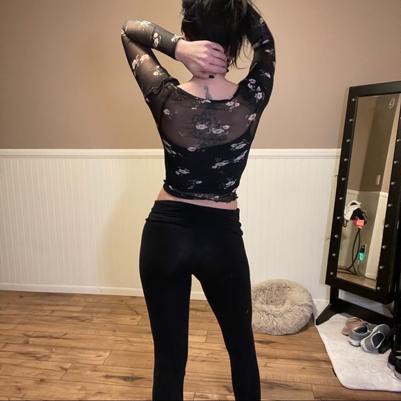 donated * - Picture 5 of 8